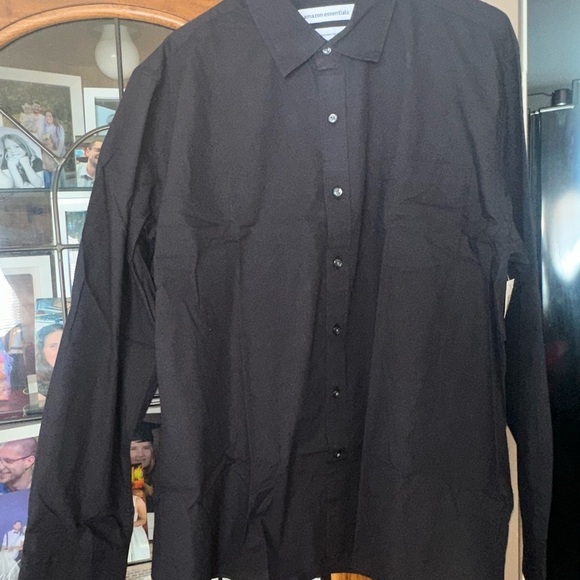 NEW NWT XL Black Button-Up Shirt. Regular fit - Picture 10 of 10
